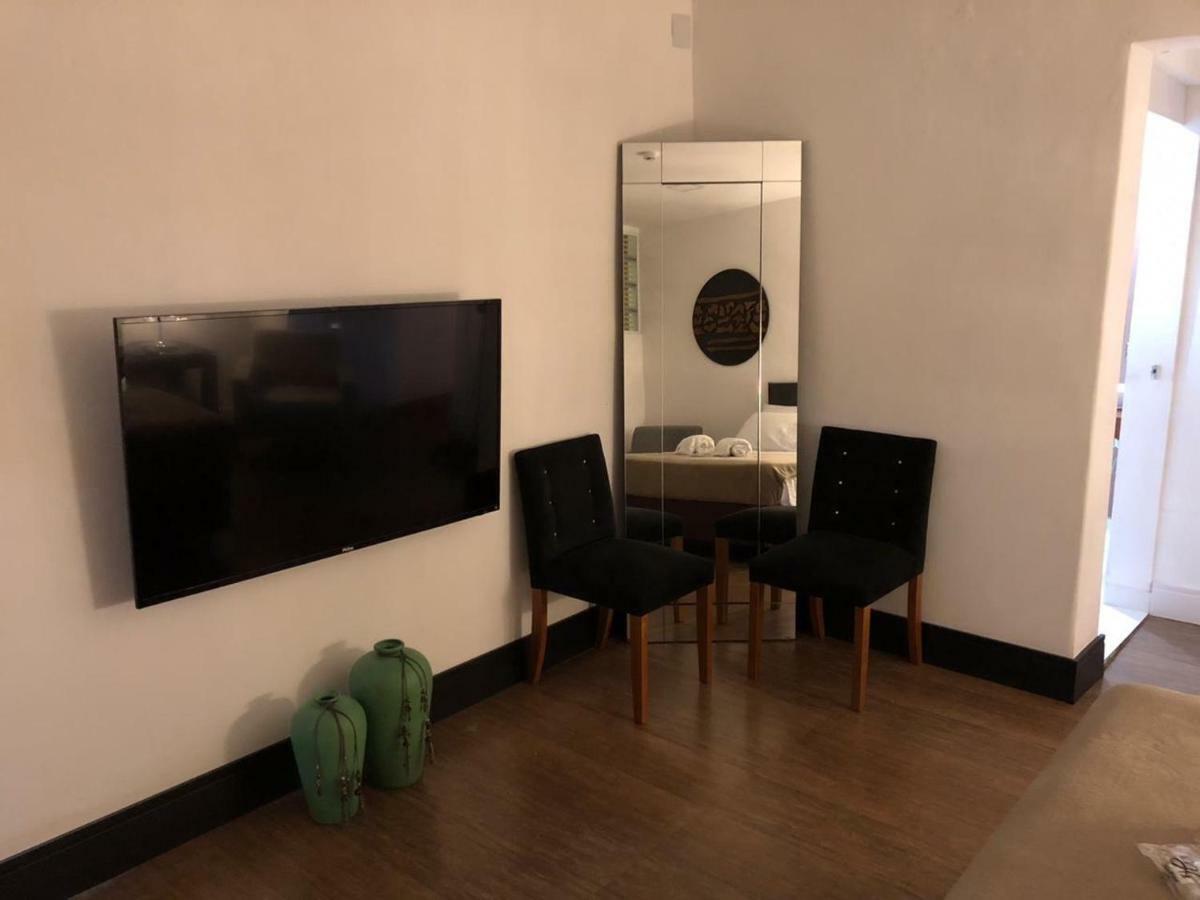 Albergue H Suites Oscar Freire *
